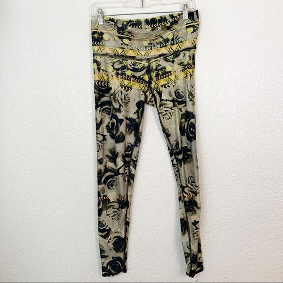 teeki Pants - Teeki Desert Rose Hot Pant Large